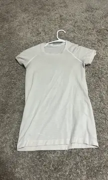 Lululemon Swiftly Tech Short Sleeve