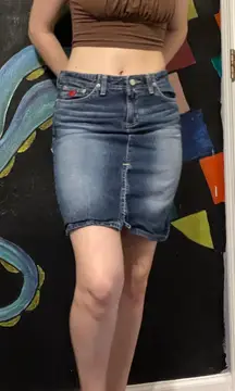 denim skirt