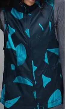 Lululemon “Pack it” vest Women's Blue Patterned size 2