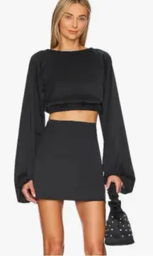 WeWoreWhat Long Sleeve Billow Backless crisscross Black Top Size Med NWT