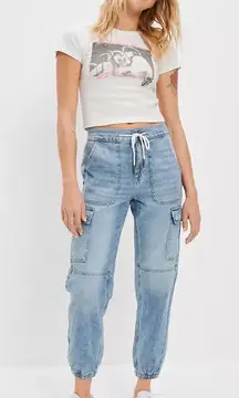 American Eagle Super High-Waisted Cargo Denim Jogger- Ice Blue- Size 0/25