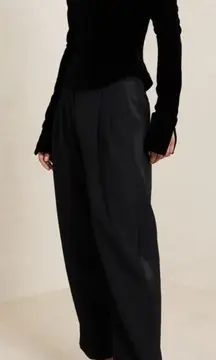 ALC Paperbag Waist Pleated High Rise Wide Leg Black Trousers EUC Size 2