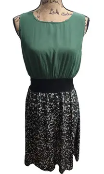 LOFT‎ Green & Patterned Sleeveless Dress Casual Chic Women's Size 8