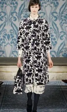 Tory Burch  • Fall 2013 Dayton Floral Embossed Velvet Floral Jacquard Coat