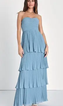Lulu's Blue Strapless Sweetheart Gown