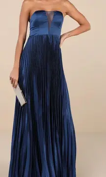 LULUS NWT Perfected Elegance Navy Blue Satin Pleated Strapless Maxi Dress XS