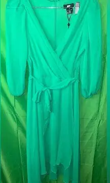 NWT DKNY Wrap Dress size 4