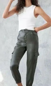 Anthropologie Shimmer Cargo Joggers Gray Metallic Size Medium