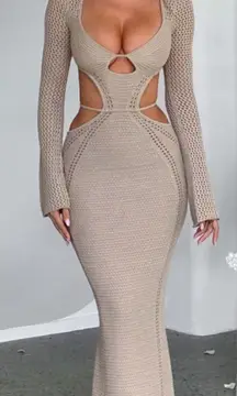 NEW Babyboo Nadine Crochet Maxi Dress Size Medium Beige Khaki Tan