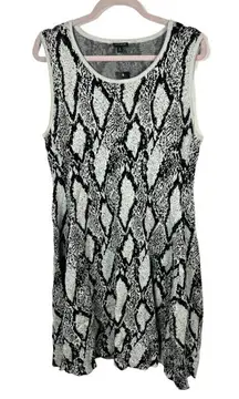 Torrid snake‎ print sweater dress NWT