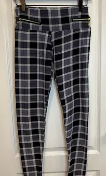 ✨3 for $15✨ Plaid High-Waisted Leggings with Zipper Accents