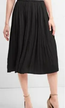 GAP Pleated Skirt Midi Black Lined Women XS Elastic Waist Easy to Wear Polyester