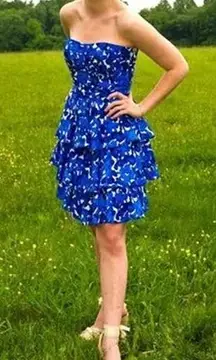 Cynthia Steffe  Silk Tiered Ruffle Strapless Floral Mini Dress Blue White 8