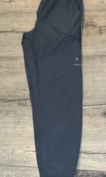 Apana yoga brand women's joggers.‎ Size small