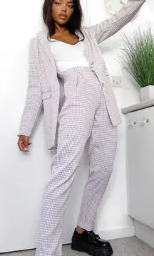 Heartbreak Tailored Peg Leg Pant in Lilac Gingham