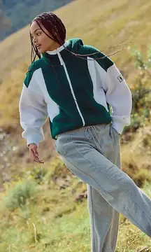 🆕 FP MOVEMENT | HIT THE SLOPES HOODIE | EVERGREEN COMBO | SZ: M