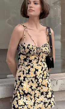 Commense Women's Daisy‎ Printed Floral Short Dress Sz XS Black Yellow Summer NWT