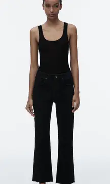 Mid Rise Cropped Flare Jean