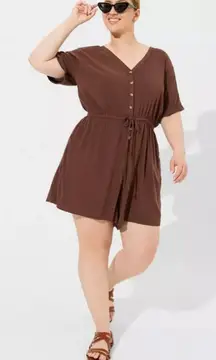 Torrid Mahogany Brown Rayon Slub V-Neck Button Front Tie Waist Romper Size 1X
