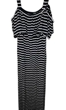 Nina Leonard Maxi‎ Dress