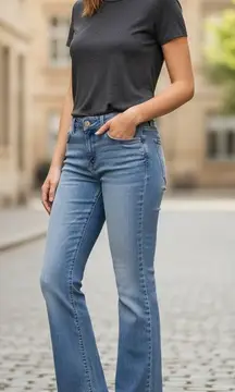 Levis 560 Slender Boot Cut Jeans Womens 14 Blue Denim Casual Everyday Classic