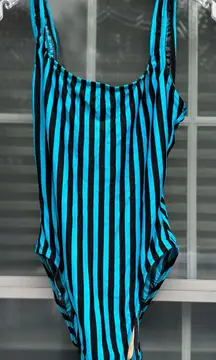 Vintage Sergio Valente retro striped one piece bathing suit Size 13/14