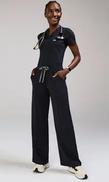 Figs High Waisted Salina FORMx Wide Leg Scrub Pants in Navy, Size X-Small