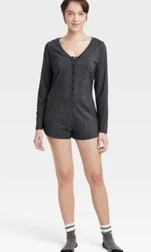 Colsie V-Neck Pajama Romper -Black Women's XL NWT