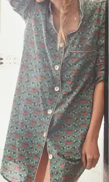 Anthropologie roller rabbit Holly jolly sleep shirt