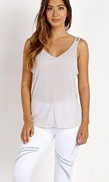 Alo Yoga  XS mold tank top