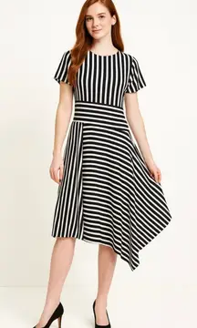 Karl Lagerfeld Paris Black White Striped Asymmetrical  Fit Flare Dress Sz 4 💛