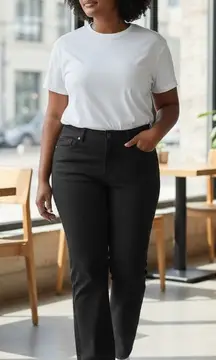 Chico’s Platinum Charm RG Black Denim Straight Jeans Size 3 (36) Cotton