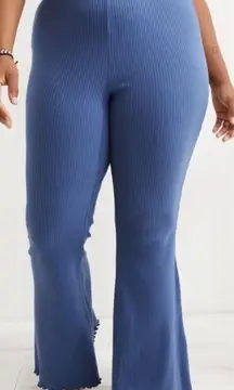 Aerie ribbed kick‎ it ultra flare pants