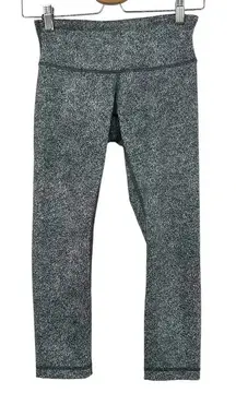 Lululemon‎ Wunder Under Crop III Rio Mist White Black Size 4