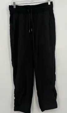 Lululemon‎ Dance Studio Crop *25"
Black 6