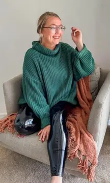 COMMANDO Control Top Faux Patent Leather Leggings in Black Size Small