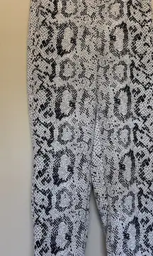 J Crew Factory White Snakeskin Snake Animal Print Straight Jamie Pants Womens 00