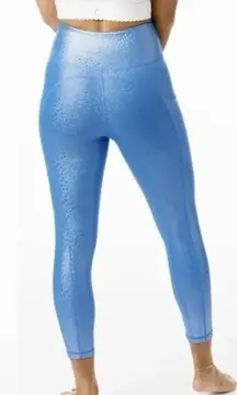 Zyia Active Light N Tight Hi-rise Capri Side Pockets Size‎ 4 Shiny Mermaid Blue