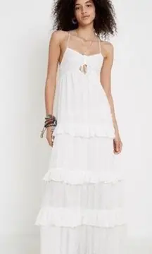 Urban Outfitters  Issa Tiered White Maxi Dress