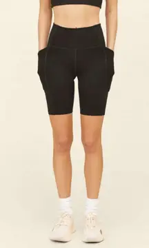 💕GIRLFRIEND COLLECTIVE💕 High Rise Pocket Bike Short ~ Black Large L NWT