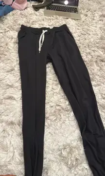 Vuori Joggers Performance