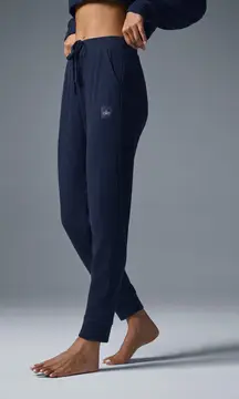 Alo Muse Sweatpant, Navy Blue