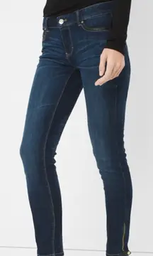 WHBM The Skimmer Black Faux Leather Accent in darkwash sz 2