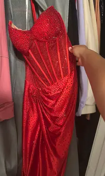 Red Sherri Hill Prom Dress