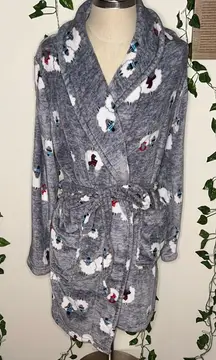 PJ Essentials Winter Sheep in Scarves and Hats Fuzzy Bathrobe 🐑🧣❄️