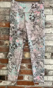 Evolution Creation Skull Mutli Colored Floral Athletic Work Out Cropped Leggings
