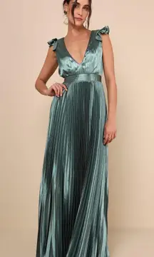 NWT Lulus Exceptional Drama Sage Green Satin Lace-Up Pleated Maxi Dress Bride M