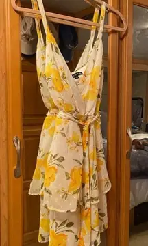 COPY - Crystal Doll Springtime Sundress w/ Tie.  EUC!