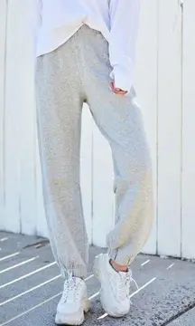 BRANDY MELVILLE Rosa Sweatpants in Light Gray Size OS