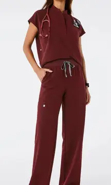 Figs High Waisted Isabel Wide Leg Scrub Pants in Burgundy, Size Small
